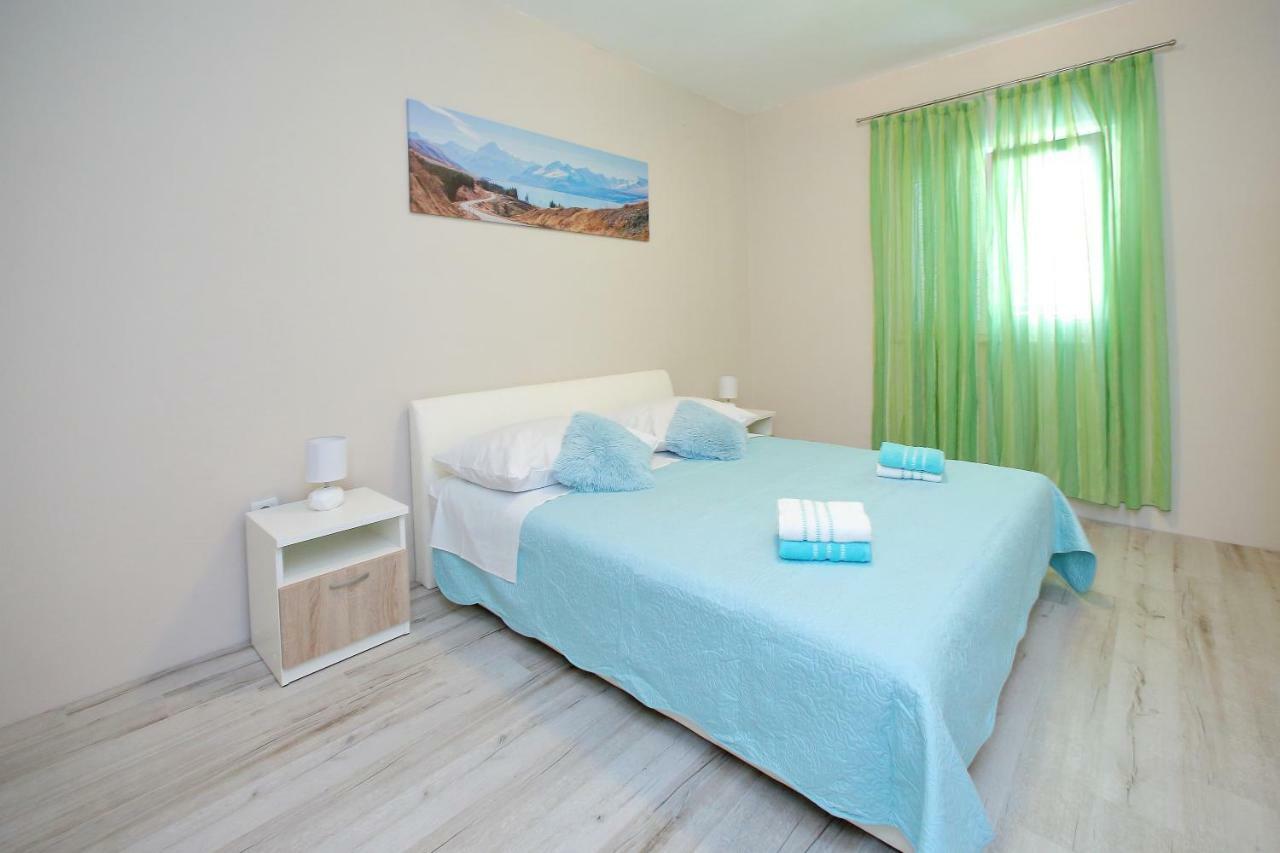 Apartments Sonia Sukošan Εξωτερικό φωτογραφία