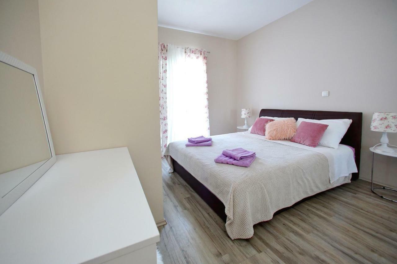 Apartments Sonia Sukošan Εξωτερικό φωτογραφία